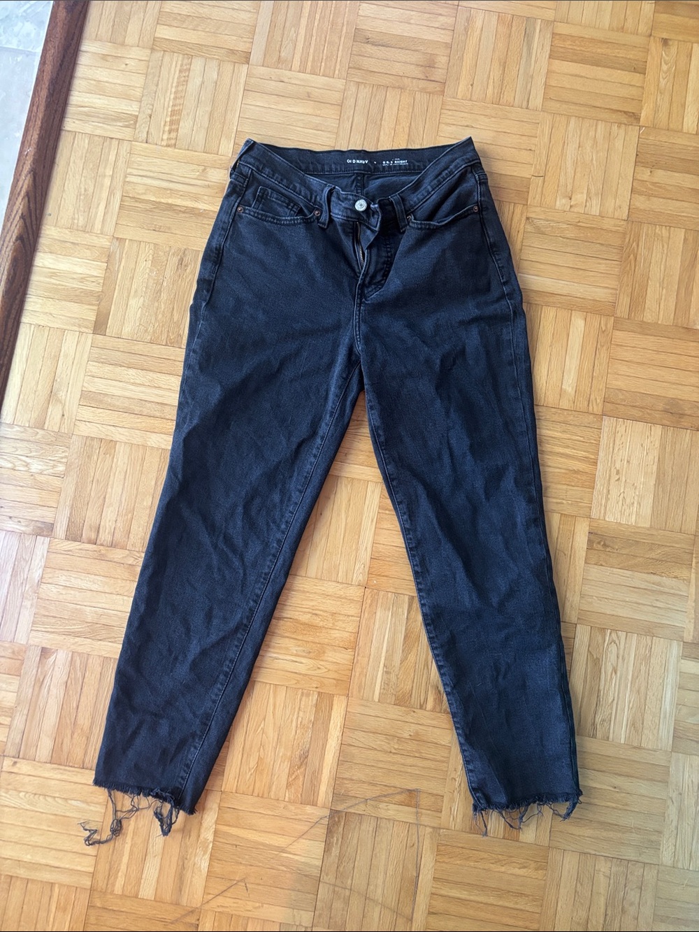 Old Navy Black Cropped High-Rise Jeans
